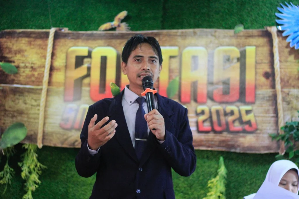 Awal yang Berbeda, Hari Pertama Fortasi Smamdela Ajarkan Pentingnya Adab