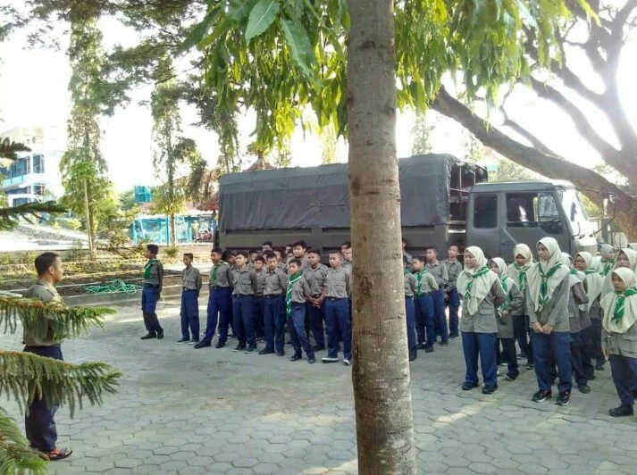 Kurangi Sampah Plastik, Peserta LDKS Diberi Satu Gelas Bernama