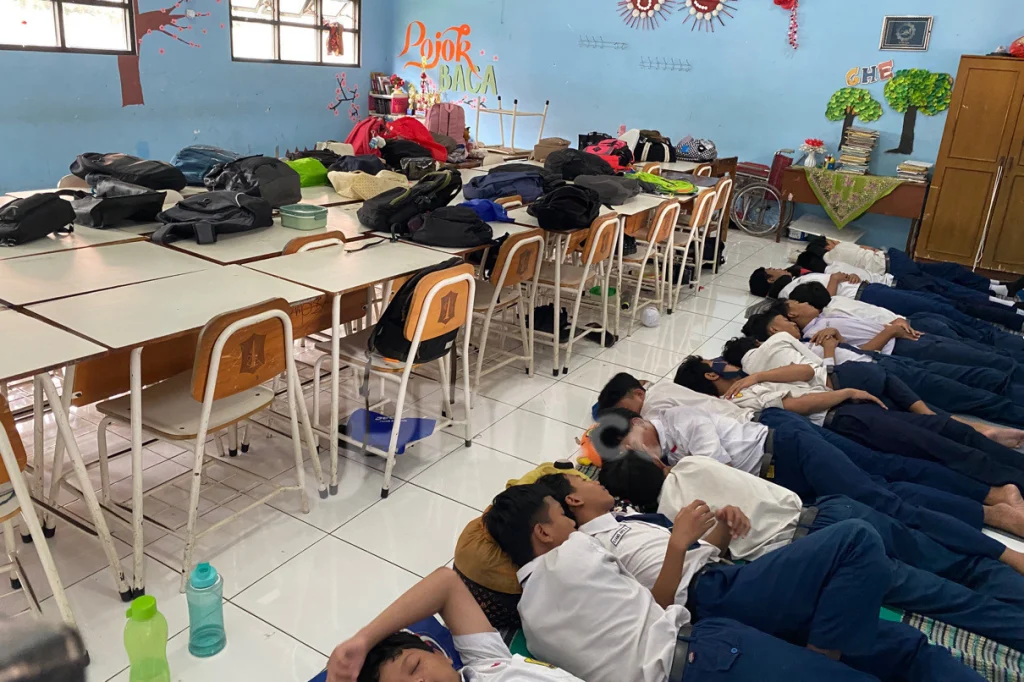 Program Tidur Siang di Sekolah Surabaya Jadi Viral, Pakar UM Surabaya Beri Tanggapan