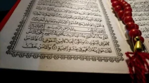 Surat Al Qoriah, Pemimpin Harus Menuntun Rakyat Keluar dari Krisis