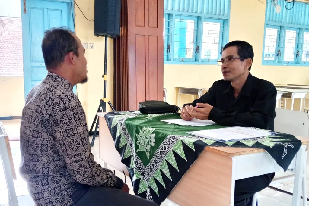 Guru SMK Muhi Genteng Teken Pakta Integritas, Siap Kembangkan Diri