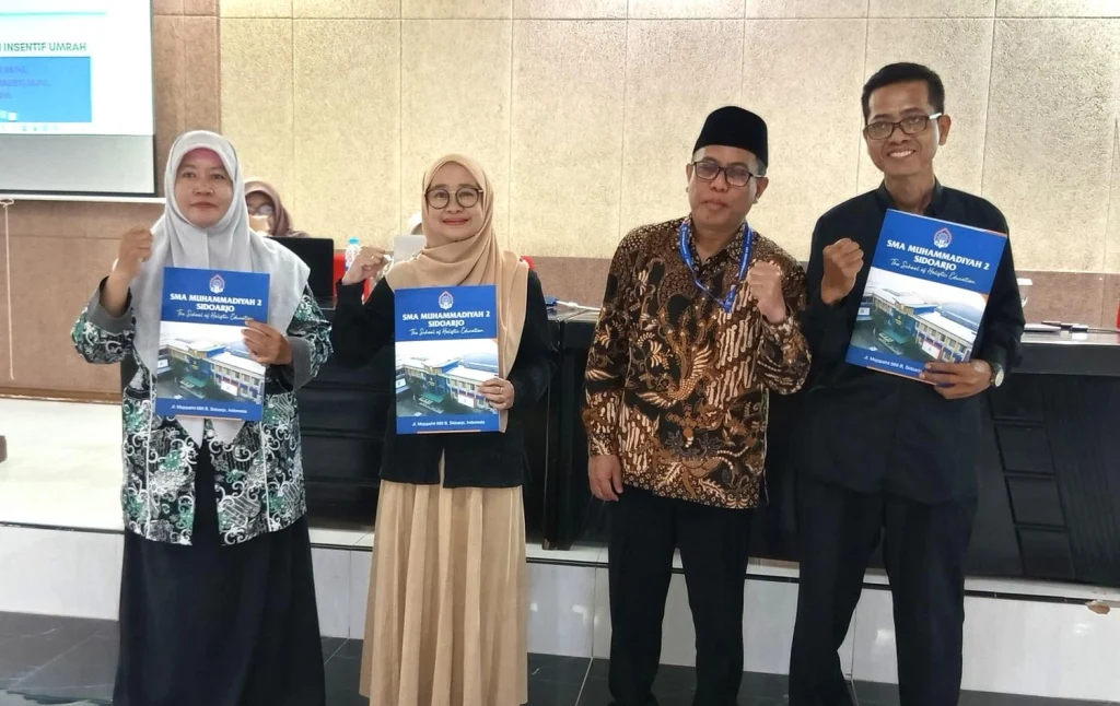 Rasa Penuh Syukur Warnai Rapat Dinas Smamda Sidoarjo