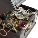 Harta dalam Pandangan Islam, Khutbah Jumat Aktual