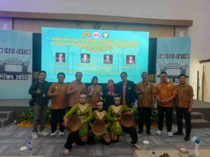 UKM Seni Umla Meriahkan Pertemuan Ilmiah Tahunan IPDI Jawa Timur 2025