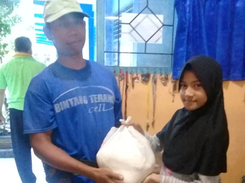Zakat Fitrah Musaba Mulai Dibagikan Warga