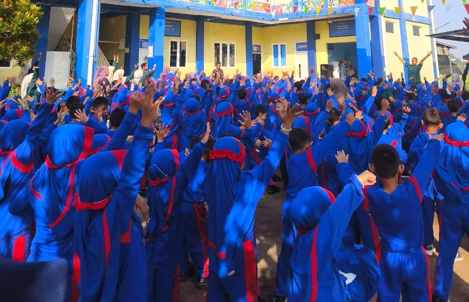 Belajar Mandiri Sambil Mengenal Sekolah, Begini Serunya Fortasi SD Muhammadiyah 4 Zamzam