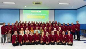 Kuliah Lapangan MARS UMSURA Ungkap Praktik Manajemen SDM dan Logistik Farmasi di RS Muhammadiyah Lamongan