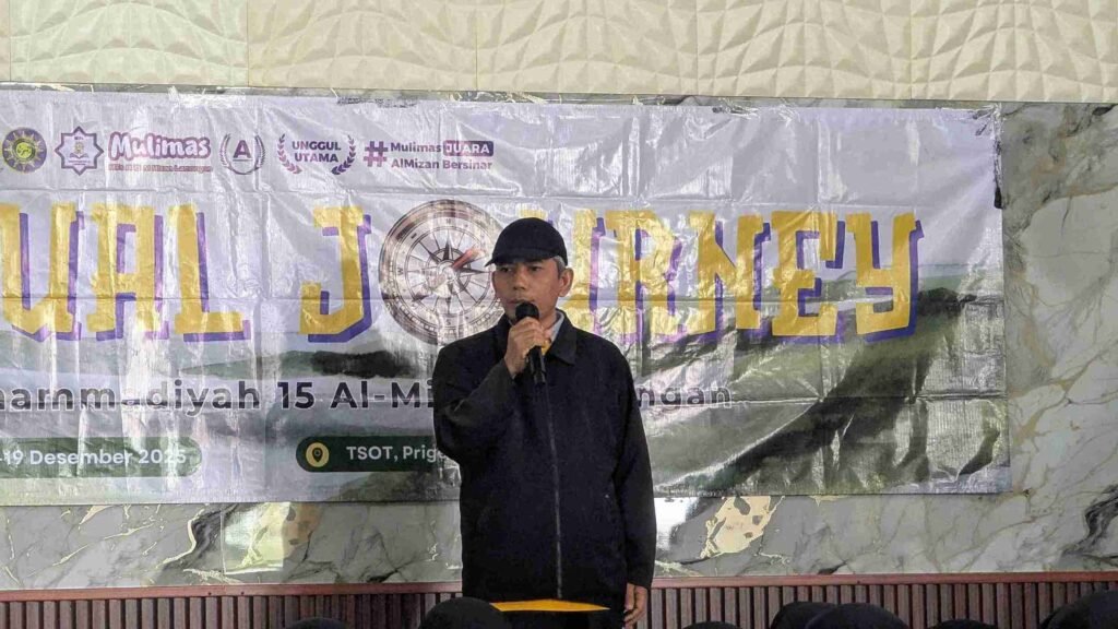 Inilah Pesan Mudir Al Mizan dalam Penutup Spiritual Journey MTs Mulimas 