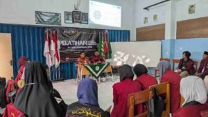 HPT Jadi Kompas Dakwah Muhammadiyah, Dian Berkah Sampaikan Materi di PM3 IMM Lamongan