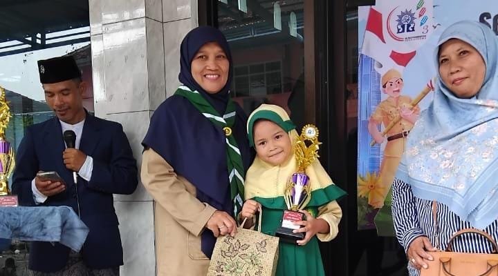 Peserta Didik KB-TK ABA 7 Kalidawir Raih Juara 3 Lomba Pildacil di Gebyar Inovasi Hari Pahlawan MIM 3 Penatarsewu