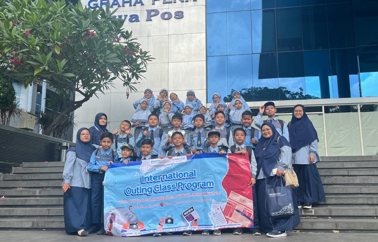 25 Siswa Berlian Primary School Ikuti International Outing Class ke Jawa Pos