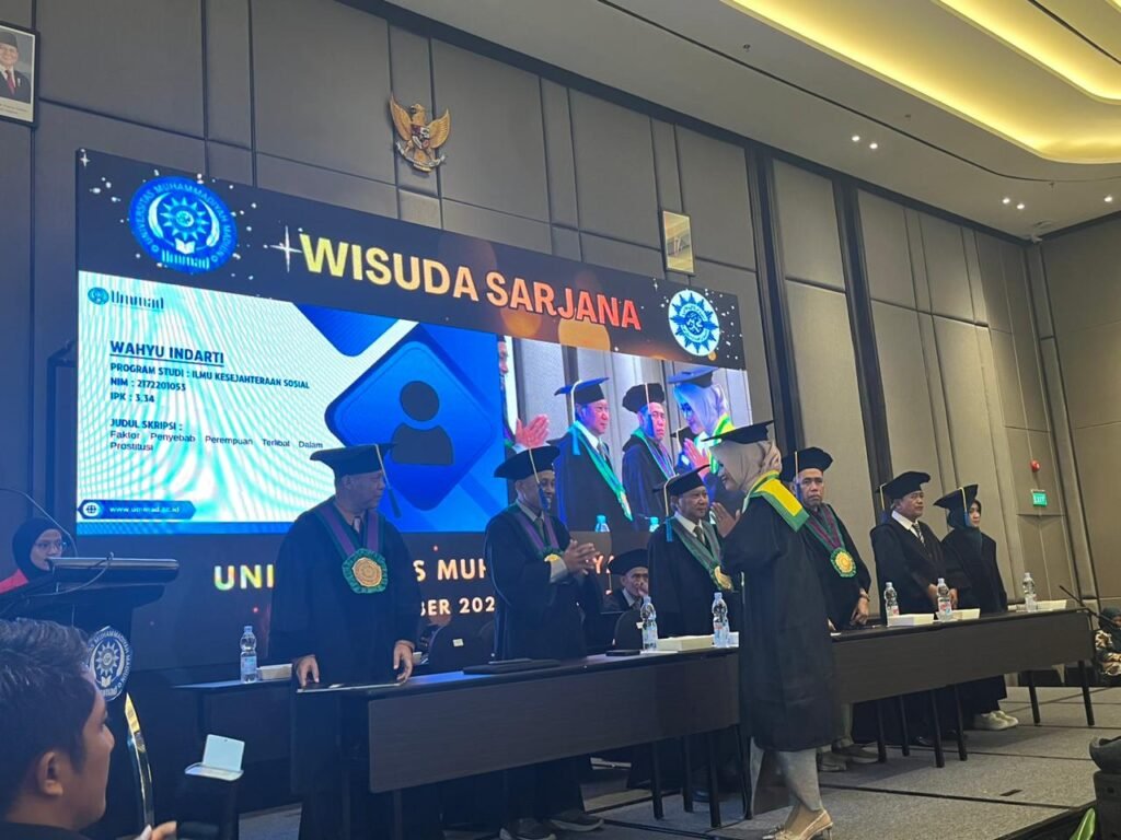 Tiga Pernyataan Rektor UMMAD dalam Wisuda 2025