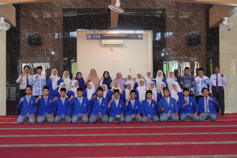 Program Tahfidz SMAMDELA Dievaluasi melalui Munaqosah