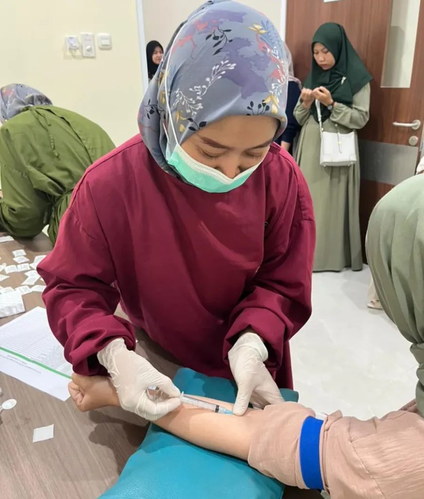 46 Calon Karyawan RSI Siti Aisyah Madiun Jalani Medical Check-Up Tahap Rekrutmen