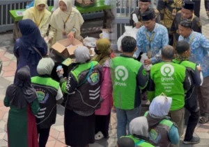 Inovasi Dakwah Masjid Ar-Royyan, 113 Liter BBM Gratis untuk Driver Ojol di Milad ke-113 Muhammadiyah
