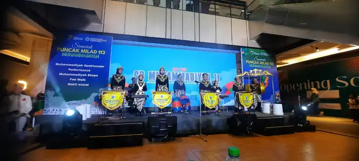 Musik Patrol SD Muhlas Meriahkan Muhammadiyah Spectacular 2025