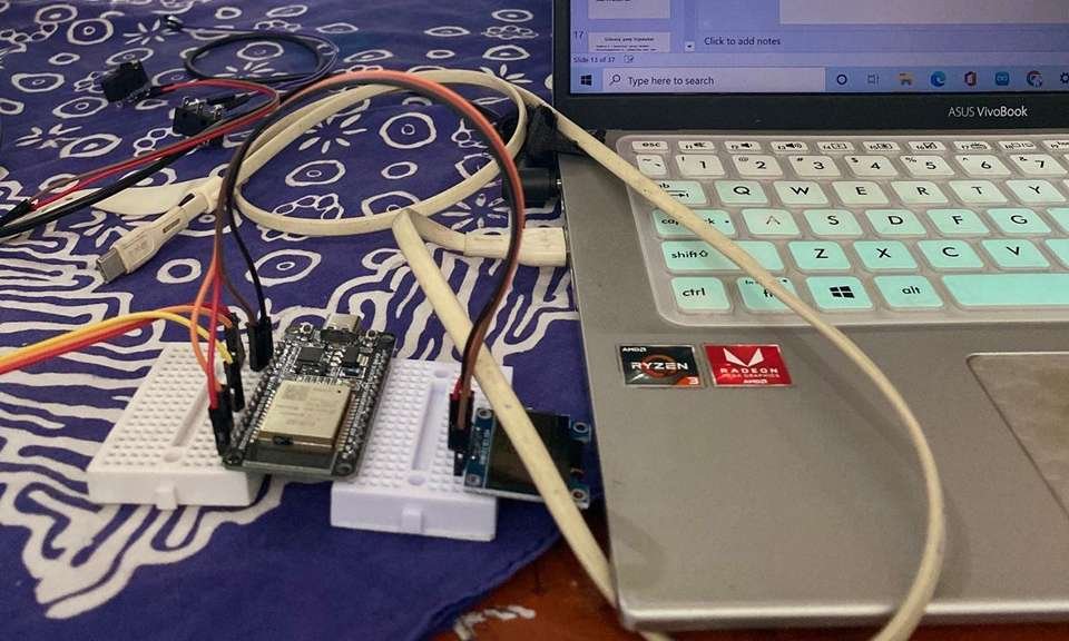 FOSKAM Gresik Gelar W-DAPI: Gabungkan Praktikum IPA dengan Coding Arduino Uno