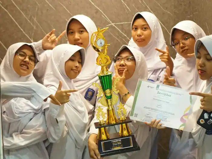 Penuh Ketegangan! Tim Basket Putri Smamita Raih Juara 1 di ME-Confest 2025