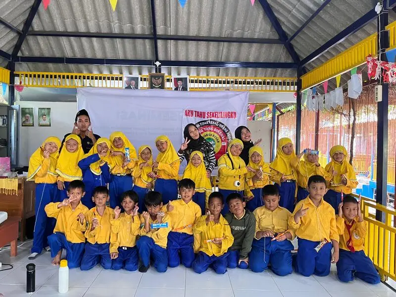 Pahlawan Kecil Penjaga Kebersihan dan Keamanan Diri