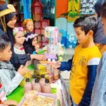 Friendpreneurship Sekolah Kreatif Baratajaya Ajak Siswa Belajar Berwirausaha Sambil Berdonasi