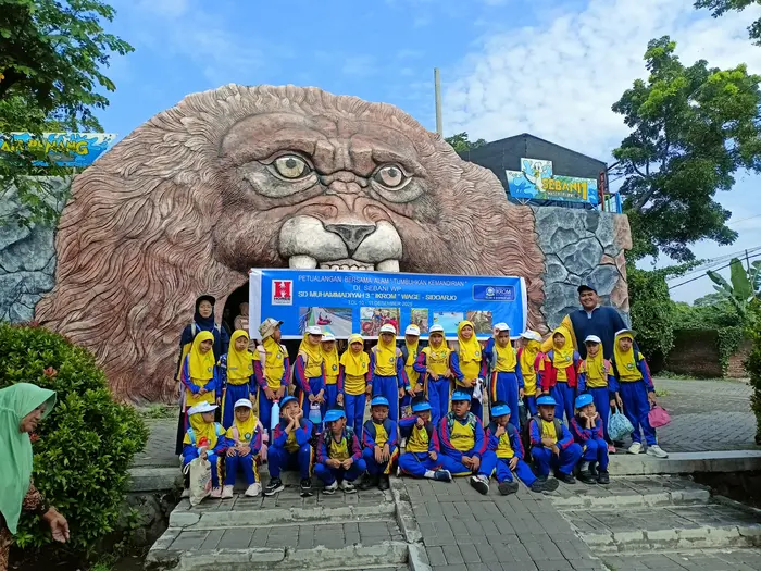 Siswa Kelas 1 dan 2 SD Muhammadiyah 3 Ikrom Wage Ikuti Outdoor Learning di Sebani Waterpark