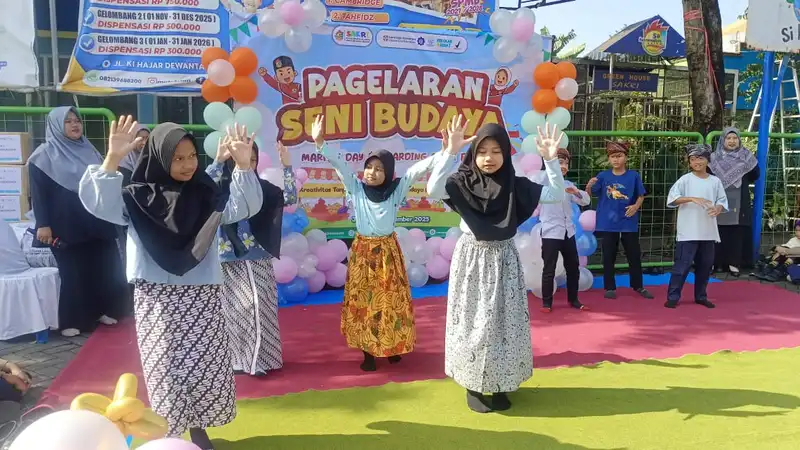 Ajarkan Berwirausaha dan Kemandirian Sejak Dini, Siswa SD Sakri Ikuti Market Day