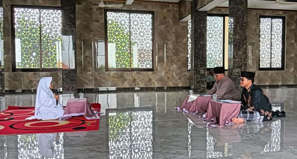MI Muhammadiyah 2 Karangrejo Gelar Ujian Tasmi’ Juz 30, Enam Siswa Ikuti dengan Khidmat