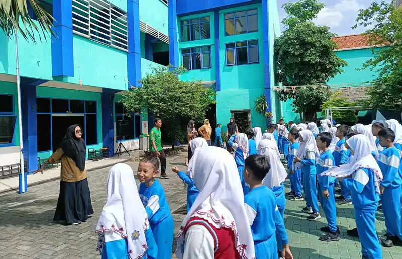 Gerak Bersama, Semangat Kembali: Ini Keseruan Senam Ceria Siswa SD Mumtaz
