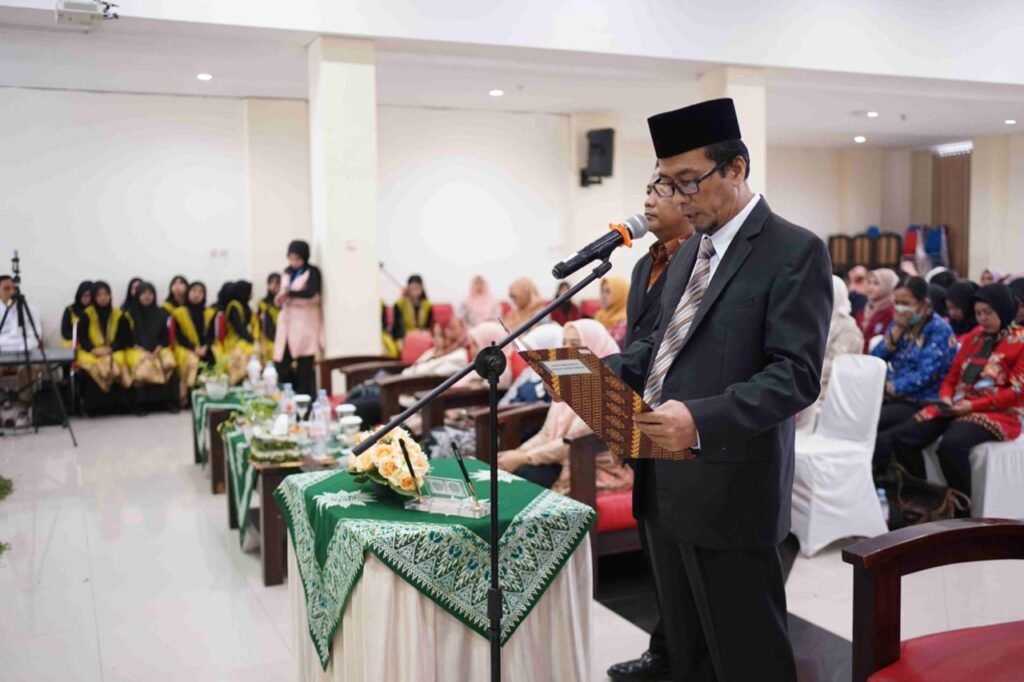 Rektor Umsida: Lulusan yang Telah Disumpah Harus Jaga Marwah dan Kredibilitas