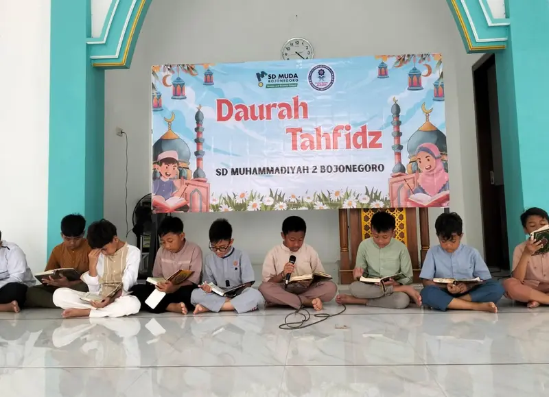 Qur’an The Light Of Our Holiday’s: Siswa Mudabo Awali Liburan dengan Dauroh Tahfidz