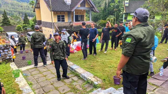 Hizbul Wathan Turut Sukseskan Kegiatan Outbound Baitul Arqam Muhammadiyah Kabupaten Kediri di Kota Batu