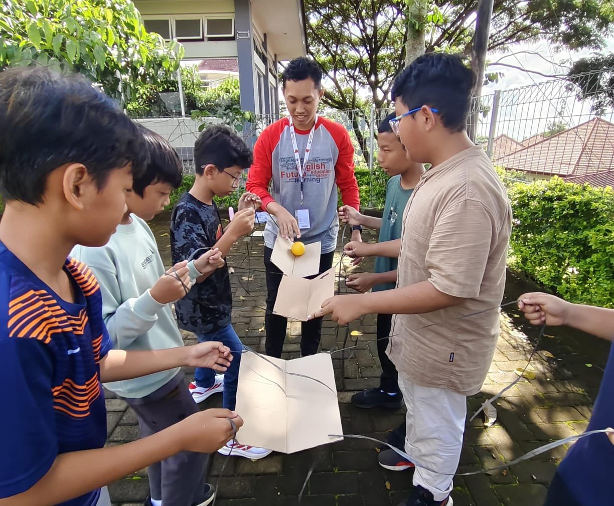 Serunya Petualangan di OWEH 11 SDMM: Belajar Kompak Lewat Tantangan