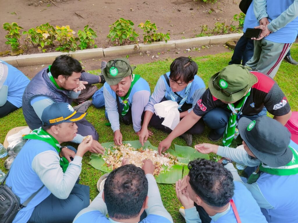 Gelak Tawa Hiasi Sesi Cooking Camp Penghela 1 (Ardun) pada Jaya Melati 2