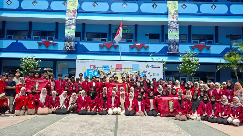 DAD PK IMM Blue Savant: Proses Kaderisasi Intelektual dan Kepedulian Sosial di Era Society 5.0