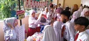 Belajar Bisnis dengan Cara Menyenangkan, Business Day SD Musix Hari Kedua Disambut Antusias