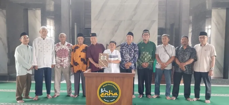 Launching Layanan Jenazah, Hibah Mobil, dan Donasi Bencana Alam Warnai Pengajian PCM Kepanjen