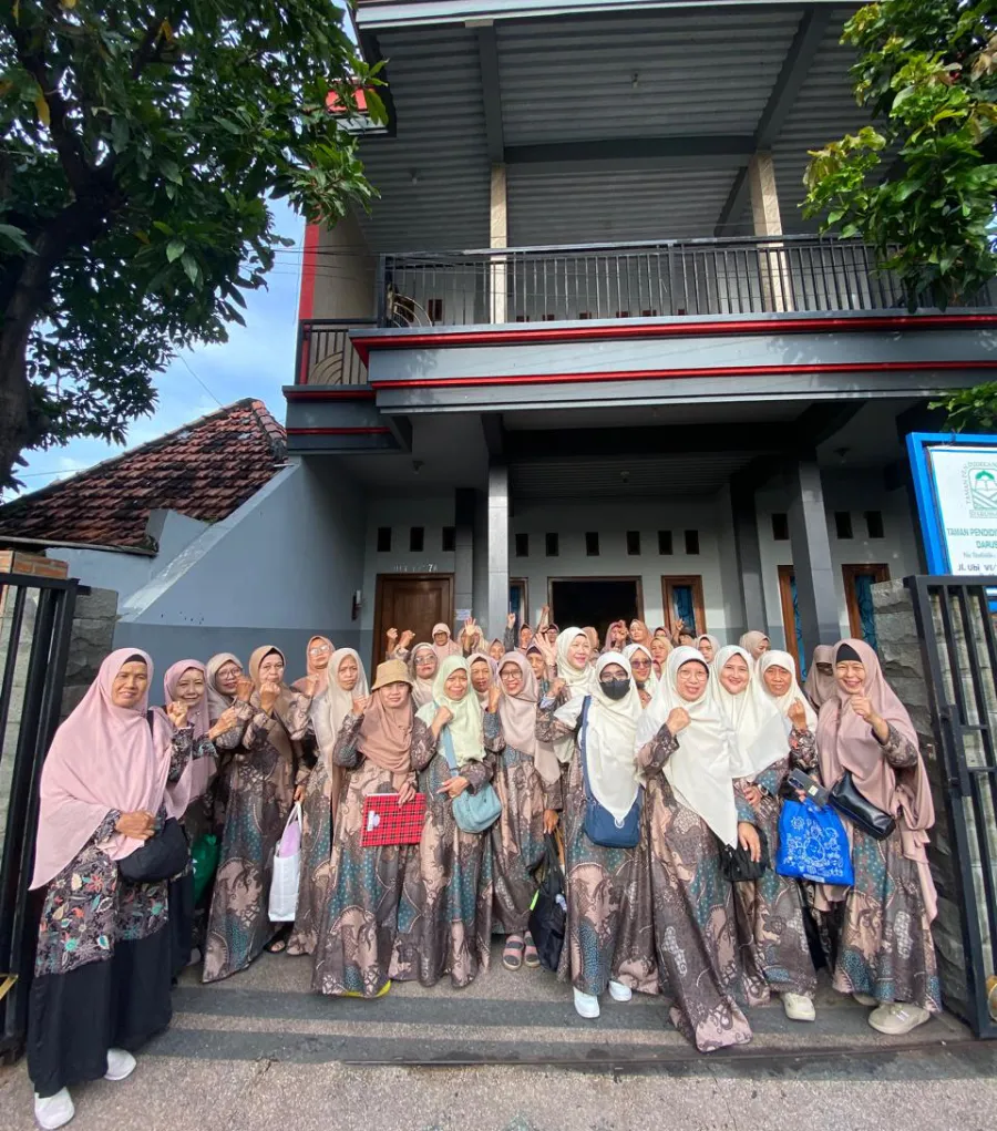 Lansia Setaman: Merawat Semangat Belajar dan Kebahagiaan di Usia Senja
