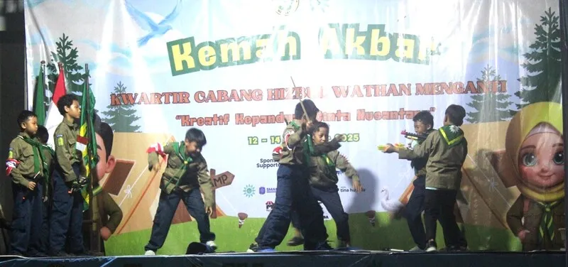 Ragam Seni dan Kreativitas Warnai Malam Inaugurasi Kemah Akbar Kwarcab HW Menganti