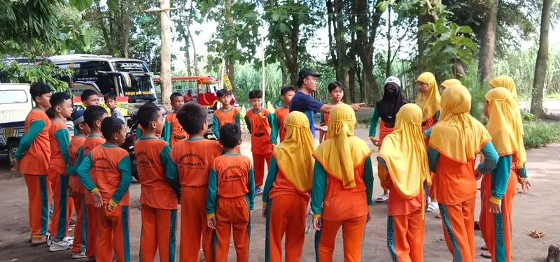 Serunya Outbound Bahasa Ala SD Musix Bersama Life English Training Center
