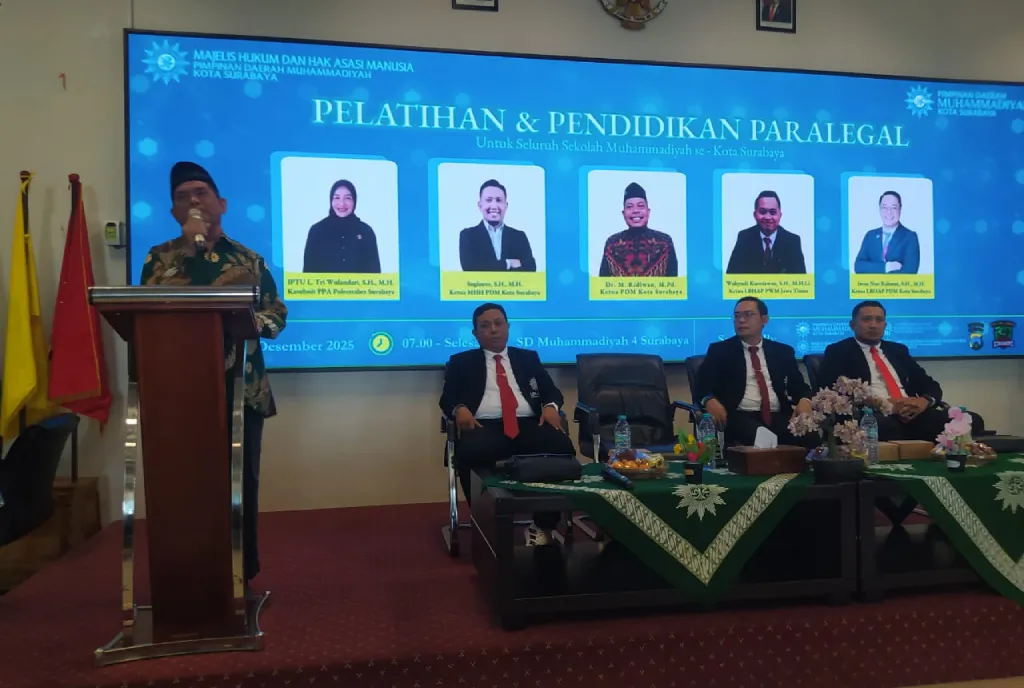 Cegah Kasus Hukum Masuk ke Polisi, Sekolah di Surabaya Dibekali Pelatihan Paralegal