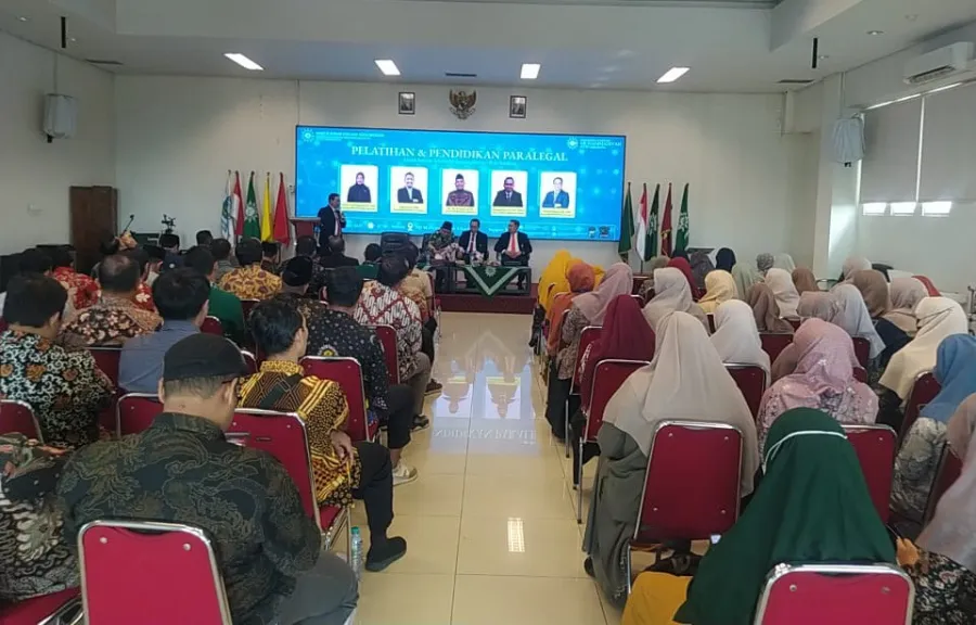 Cegah Kasus Hukum Masuk ke Ranah Kepolisian, Sekolah di Surabaya Dibekali Pelatihan Paralegal 