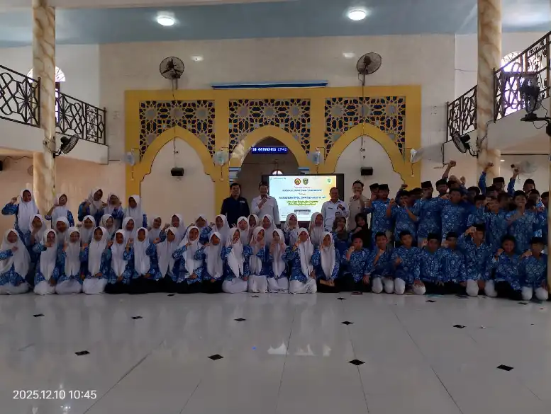 SMP Mutu Babat Gandeng Densus 88 dan Bakesbangpol Cegah Radikalisme