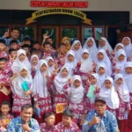 Jejak Literasi MI Mupatlas Pambon Brondong di Perpustakaan Tuban