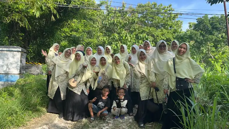 Petualangan PRNA Payaman: Dari Latihan Paduan Suara hingga Drama Ban Kempes dan Ditinggal Kereta Kelinci