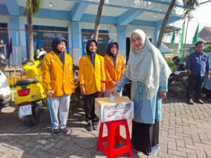 Aksi Kemanusiaan ‘Pray For Sumatra’ Warnai Pembukaan Class Meeting SMP Muhammadiyah 8 Gresik