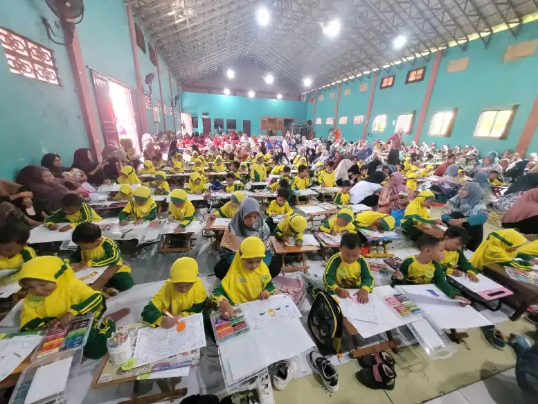 TK ABA Karangagung Ikuti Festival Mewarnai PAUD Peringati Hari Ibu 2025