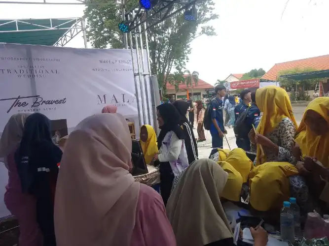 Program PKK SMK 2025 Jadi Ruang Belajar Nyata Wirausaha Muda SMK Muhammadiyah 3 Gresik