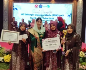 PDA Lamongan Sabet Harapan III Fashion Show Kebaya GOW 2025