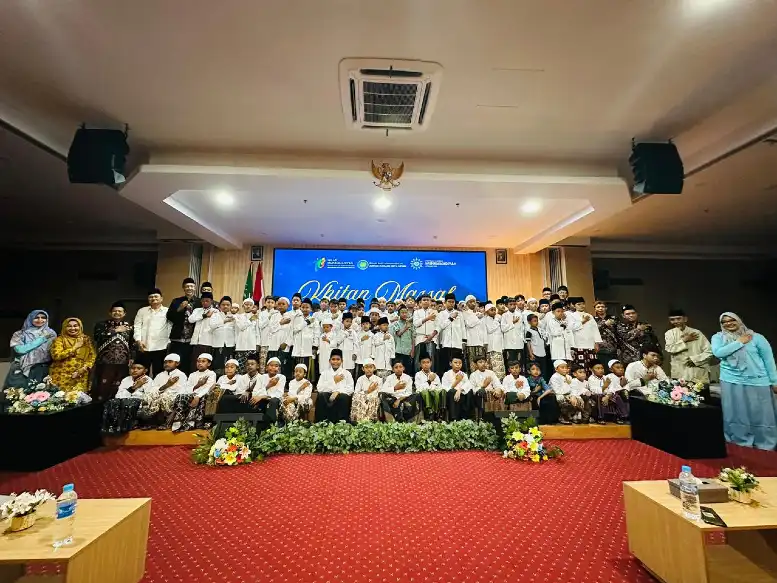 117 Anak Tersenyum Tanpa Rasa Takut di Khitan Massal Ramah Anak