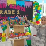 SD Sakri: Karya Bahan Daur Ulang pada Momen Penerimaan Rapor